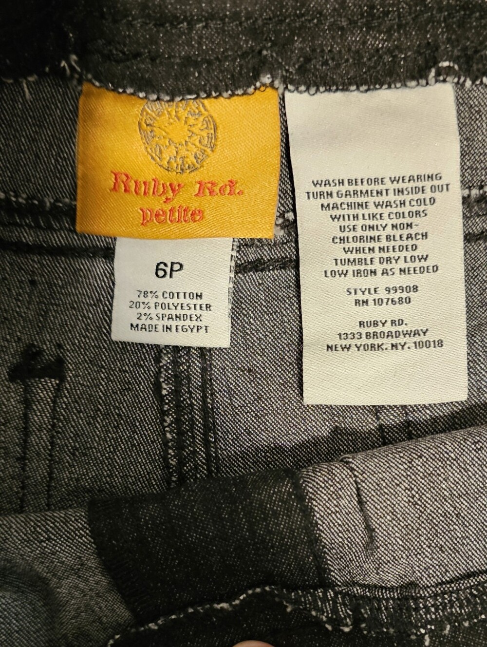 Ladys Ruby Rd Petite Black Wash Pull-On Jeans Pants Sz. 6P - Picture 3 of 4